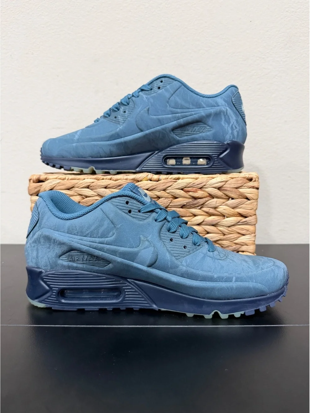 Size 8.5 - Nike Air Max 90 “Thunderstorm”